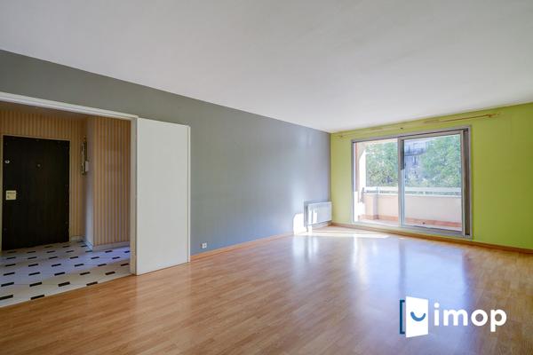 4 pièces traversant avec exterieur