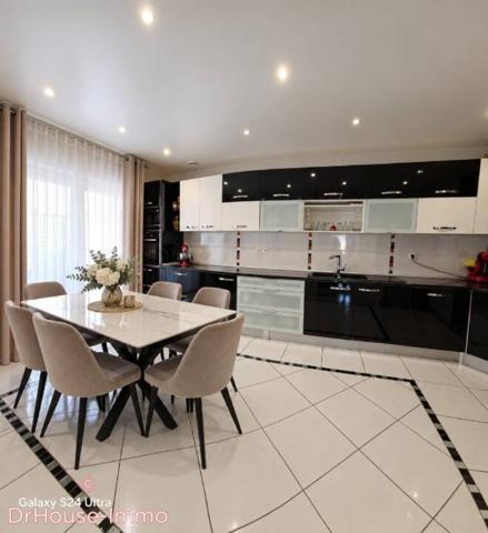 Maison à vendre 6 pièces de 173 m²