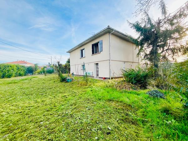 47300 VILLENEUVE SUR LOT A Villeneuve/Lot, maison d'environ 83m² avec jardin et garage