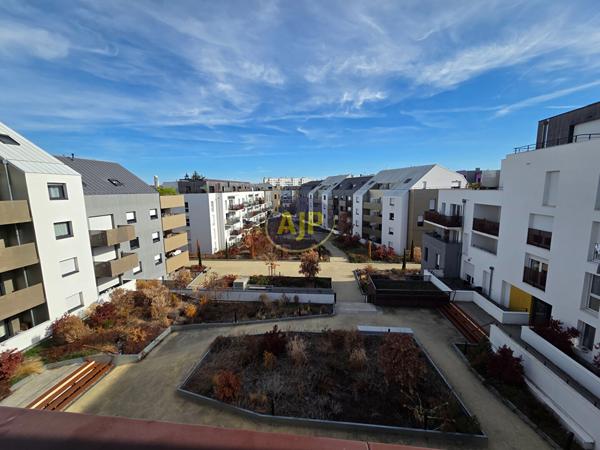 Appartement à louer Nantes : 2 pièces, 40m² avec 1 chambre(s) à 603€ - AJP Immobilier Nantes Sud