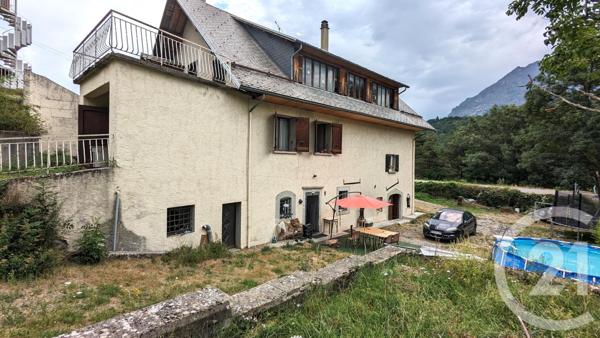 Immeuble à vendre  453 m2 LE NOYER - 05