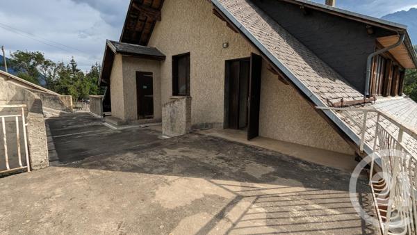 Immeuble à vendre  453 m2 LE NOYER - 05