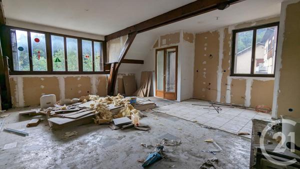 Immeuble à vendre  453 m2 LE NOYER - 05