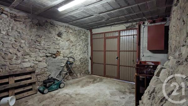 Immeuble à vendre  453 m2 LE NOYER - 05