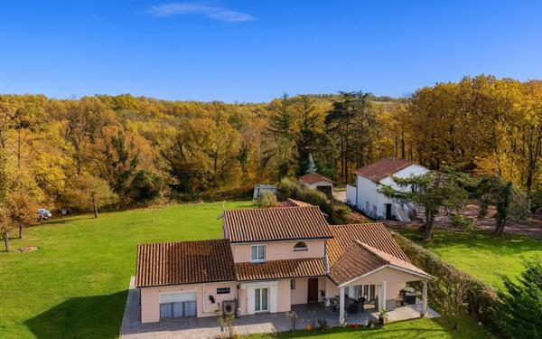 Maison à vendre    8 pièces • 210 m2 Dardilly