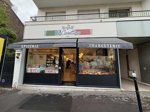 Local Commercial au coeur au quartier Becon Courbevoie 769 000 €
