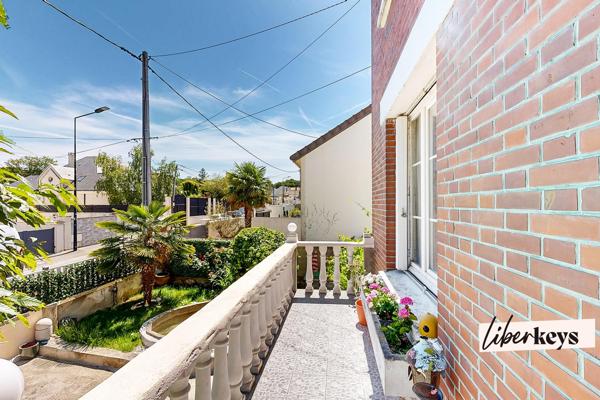 Maison de caractère - 172 m² - 6 pièces - Terrain 757 m² - Claye-Souilly - Quartier résidentiel calme