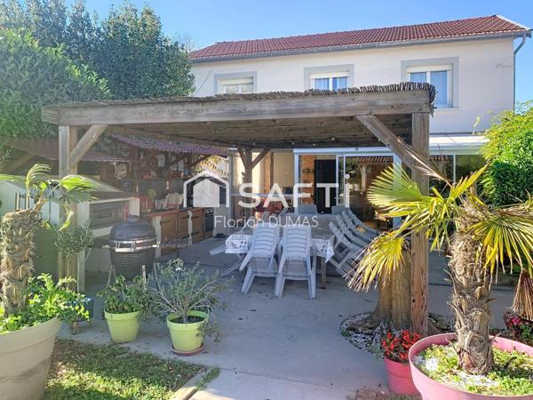 Maison 180 m2 familiale avec piscine et grand terrain
