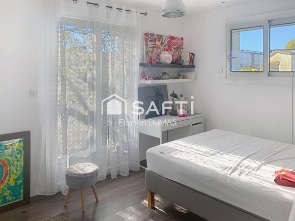 Maison 180 m2 familiale avec piscine et grand terrain