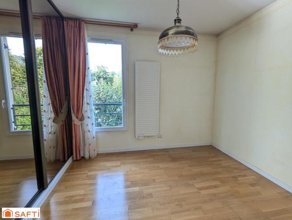 Appartement T4 avec terrasse et garage