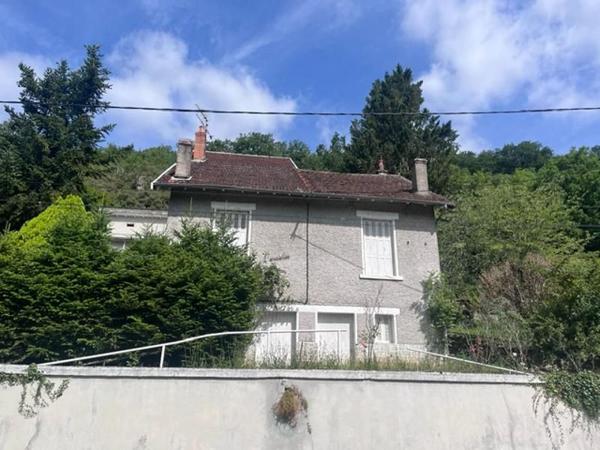 Maison 93 415 € Capdenac 7 p 209 m² DPE F