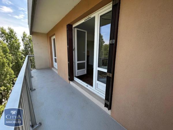 Appartement à louer 3 pièces 65.3m² Nevers (58000)