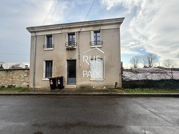 86200 LOUDUN Maison Loudun 3 pièce(s) 97 m2