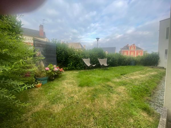 Saint-Grégoire (35760) A SAINT GREGOIRE - APPARTEMENT T4 AVEC JARDIN PRIVATIF