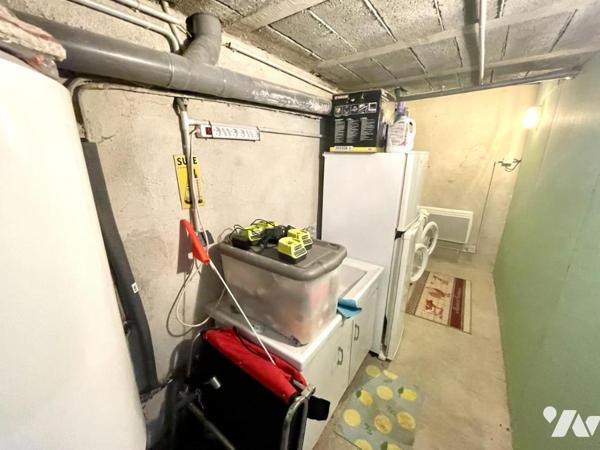  A VENDRE - MAISON DE CAMPAGNE AVEC STUDIO INDEPENDANT A FOURNELS (LOZERE)