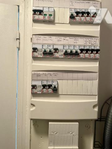  A VENDRE - MAISON DE CAMPAGNE AVEC STUDIO INDEPENDANT A FOURNELS (LOZERE)