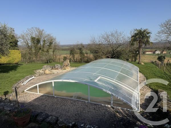 Maison à vendre  7 pièces - 158,30 m2 ST PIERRE DU MONT - 58