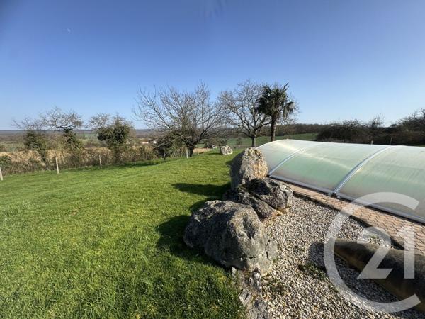 Maison à vendre  7 pièces - 158,30 m2 ST PIERRE DU MONT - 58