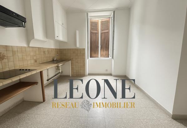Appartement 4 pièce(s) 4 chambre(s) 90 m²