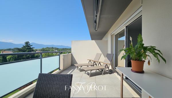 Appartement Saint Cyprien 4 pièces 98 m2 avec terrasses et garage
