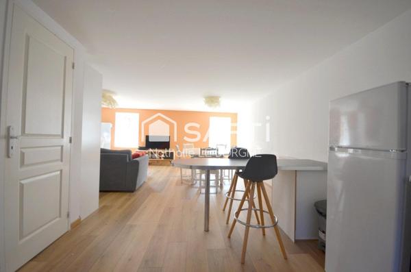 Joli appartement T4 en duplex meublé
