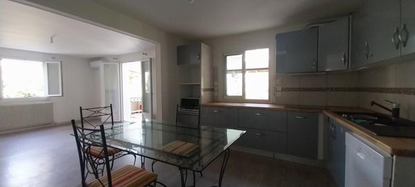 AGEN centre Immeuble 8 pièce(s) 218.71 m2