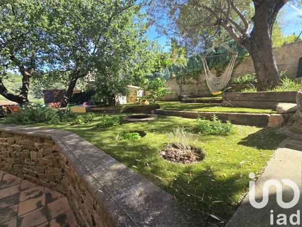 Maison à vendre 7 pièces 180 m² Le Revest-les-Eaux