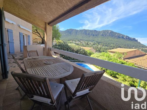 Maison à vendre 7 pièces 180 m² Le Revest-les-Eaux