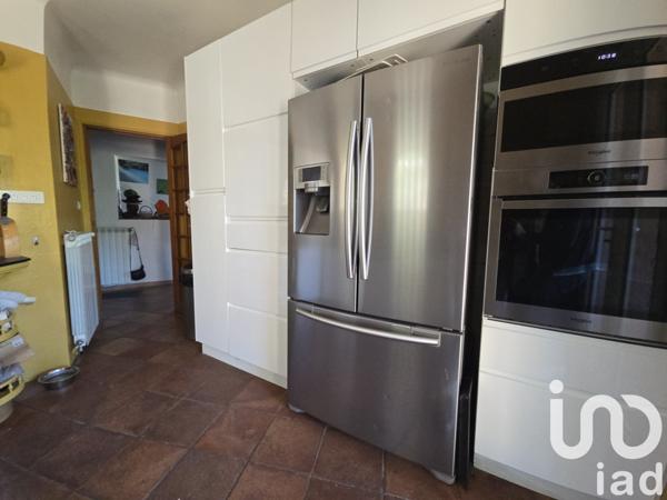 Maison à vendre 7 pièces 180 m² Le Revest-les-Eaux