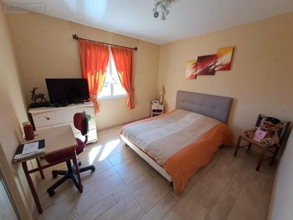 Maison à vendre à Alleuze dans le Cantal (15100), ref : 044/1240