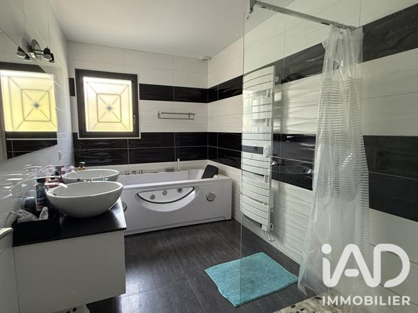 Maison à vendre 4 pièces 126 m² Ardizas
