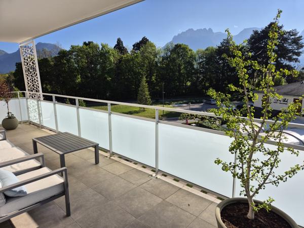 Saint-Jorioz (74410) Bel appartement de type 3, 69,17 m², avec 2 terrasses et 1 garage