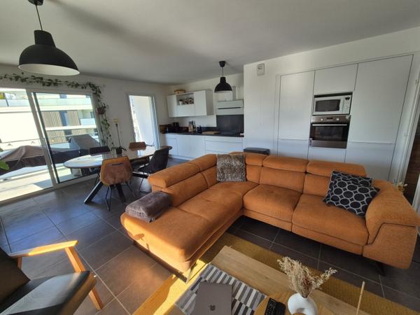 Saint-Jorioz (74410) Bel appartement de type 3, 69,17 m², avec 2 terrasses et 1 garage