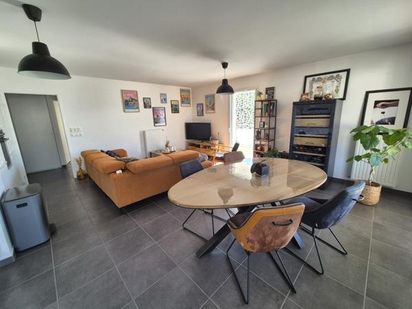 Saint-Jorioz (74410) Bel appartement de type 3, 69,17 m², avec 2 terrasses et 1 garage