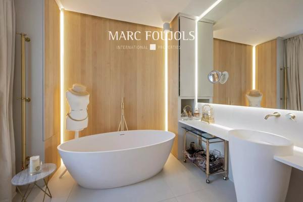 Paris VII AVENUE RAPP – APPARTEMENT DE RÉCEPTION – 3 SUITES – VUE