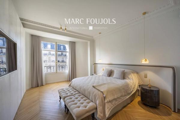 Paris VII AVENUE RAPP – APPARTEMENT DE RÉCEPTION – 3 SUITES – VUE