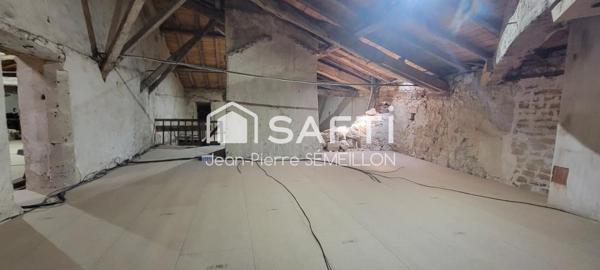 Demeure de caractère avec jardin et dépendances