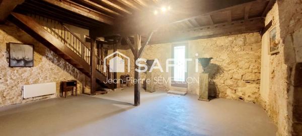 Demeure de caractère avec jardin et dépendances