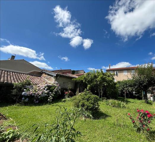 Maison à vendre |  Montredon-Labessonnié |  9 pièces | 213 m²