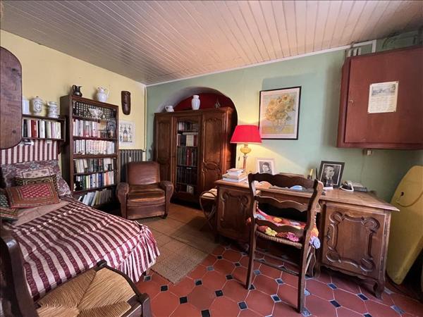 Maison à vendre |  Montredon-Labessonnié |  9 pièces | 213 m²