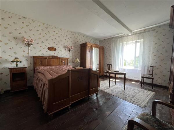 Maison à vendre |  Montredon-Labessonnié |  9 pièces | 213 m²