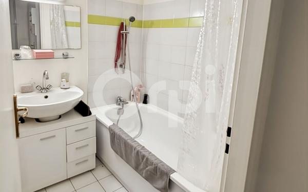 Appartement à vendre    1 pièce • 25,85 m2 Thieux