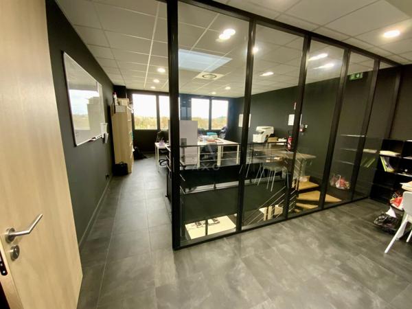 Herault (34) - Fabrègues - Location local d'activité bureaux-stockage