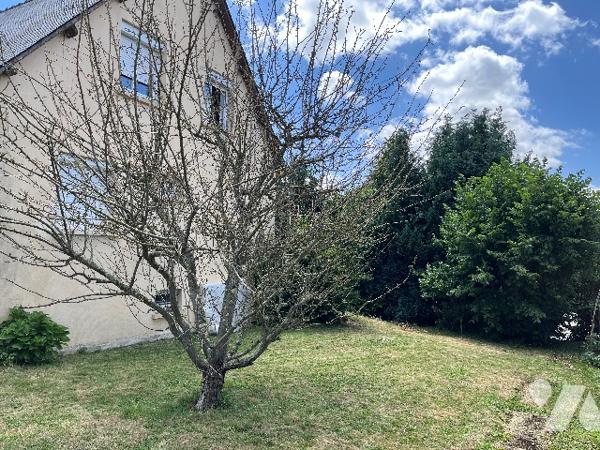 DINAN centre - maison de 5 chambres