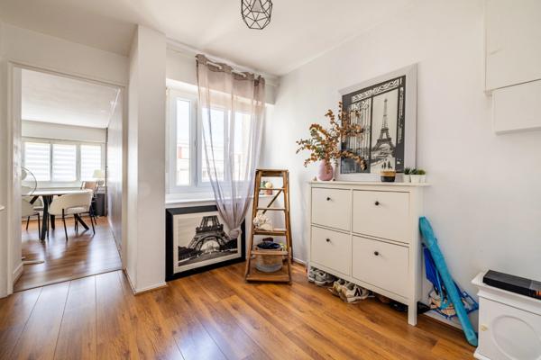 EVRY-COURCOURONNES (91000) - APPARTEMENT 4 PIECES - TRES LUMINEUX - TERRASSE