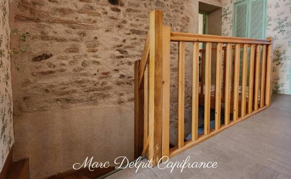Maison de village 253 m² (169 m² habitables)+ garage + terrasse et mezzanine – Elne Centre historique – Idéal investisseur ou famille ELNE (66)