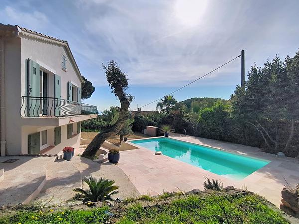 Saint-Aygulf Centre ville 5 chambres Vue mer piscine