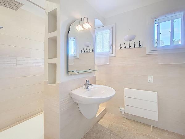 Saint-Aygulf Centre ville 5 chambres Vue mer piscine