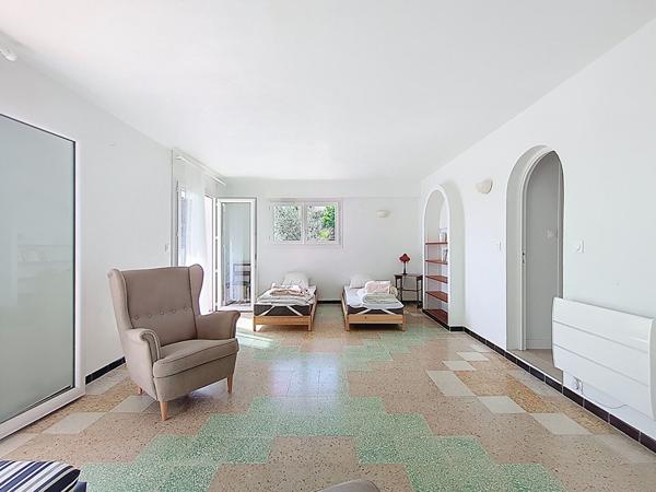 Saint-Aygulf Centre ville 5 chambres Vue mer piscine