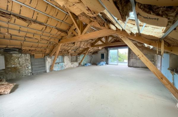 BOUCAU - 64340 - 140 m2 - Maison à rénover à fort potentiel - 4 chambres - Terrasse - Jardin - Calme